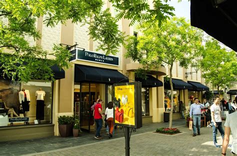 yves saint laurent las rozas village